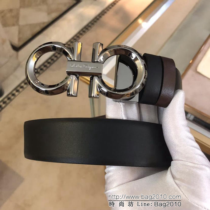 Ferragamo菲拉格慕 雙面進口頭層牛皮軟平紋 精鋼扣 復古風格 男士皮帶  xfp1168